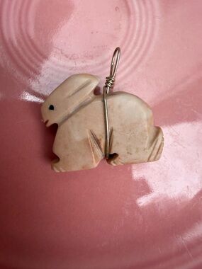 Vintage Zuni-Style Carved Stone Rabbit Fetish Pendant Silver Wire Wrap Red Coral